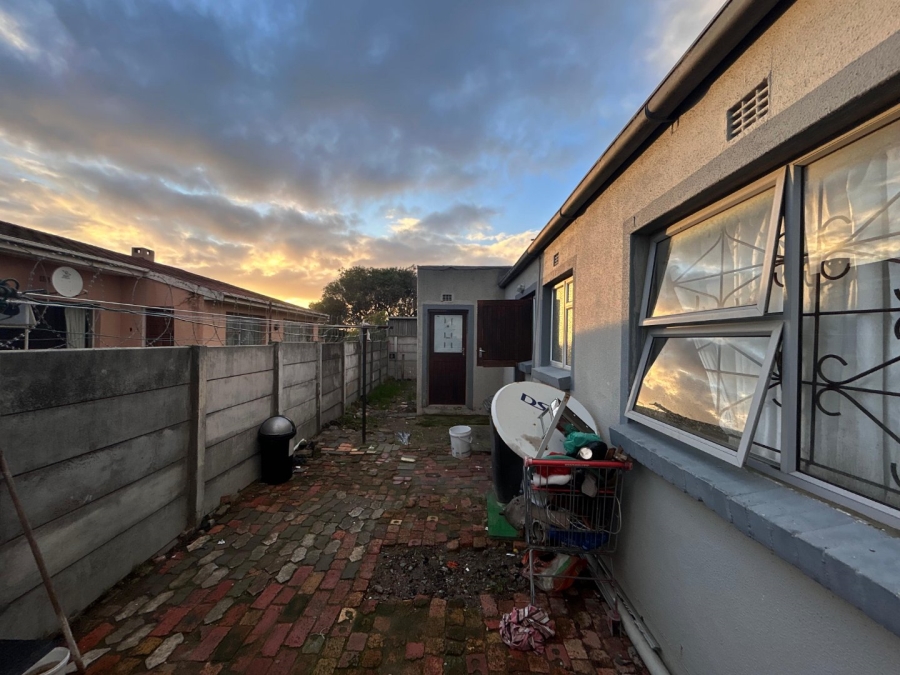 To Let 2 Bedroom Property for Rent in Heather Park Western Cape